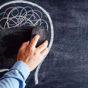 man showing tbi and memory problems with strategies to help improve